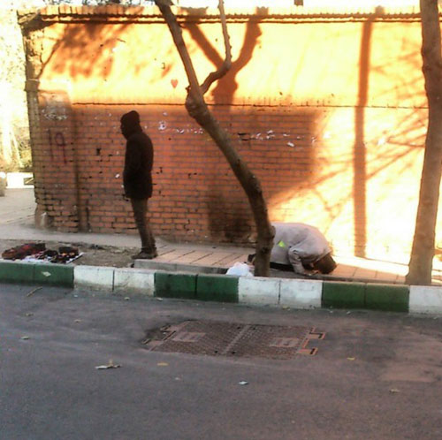 نمازی که در کوچه و خیابان خوانده می‌شود