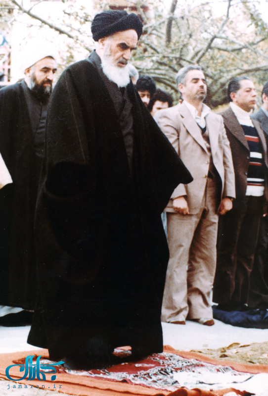 امام در نوفل لوشاتو