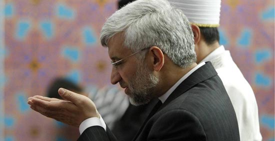 از نماز جلیلی تا نماز ظریف در مذاکرات + تصاویر