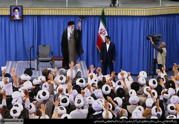 دیدار ائمه جماعات مساجد استان تهران با حضرت امام خامنه‌ای (مدظله)
