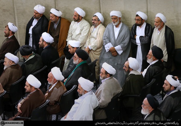 دیدار ائمه جماعات مساجد استان تهران با حضرت امام خامنه‌ای (مدظله)