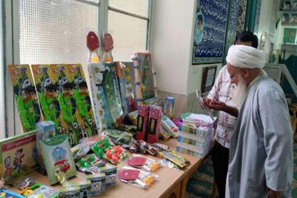حضور ۱۲۰کودک و نوجوان در نماز جماعت مسجد امام حسین (ع)