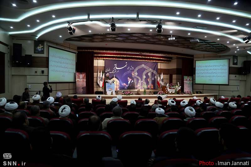  نخستین همایش ملی«نماز در فرهنگ رضوی» در مشهد برگزار شد