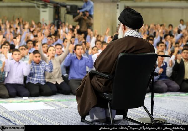 گزارش تصویری جشن تکلیف دانش‌آموزان در حضور رهبر انقلاب