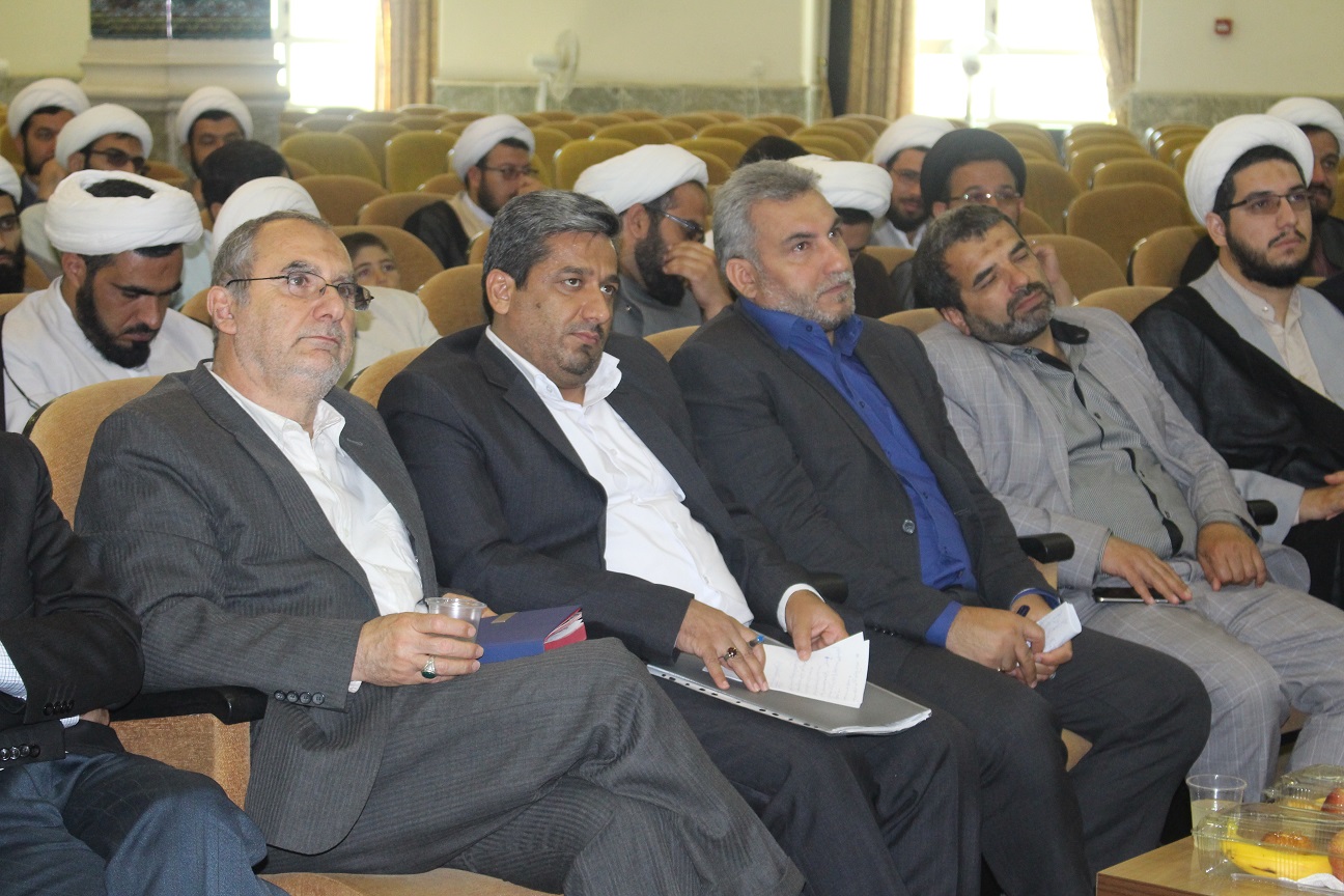 گردهمایی اساتید، کارشناسان و مبلغان مرکز تخصصی نماز با قائم مقام محترم ستاد اقامه نماز+گزارش تصویری