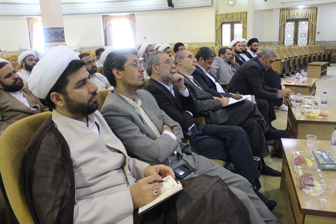 گردهمایی اساتید، کارشناسان و مبلغان مرکز تخصصی نماز با قائم مقام محترم ستاد اقامه نماز+گزارش تصویری