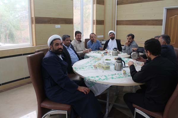 اردوی آموزشی، هم‌اندیشی و تفریحی اساتید مرکز تخصصی نماز در اردوگاه دشت بهشت فردو