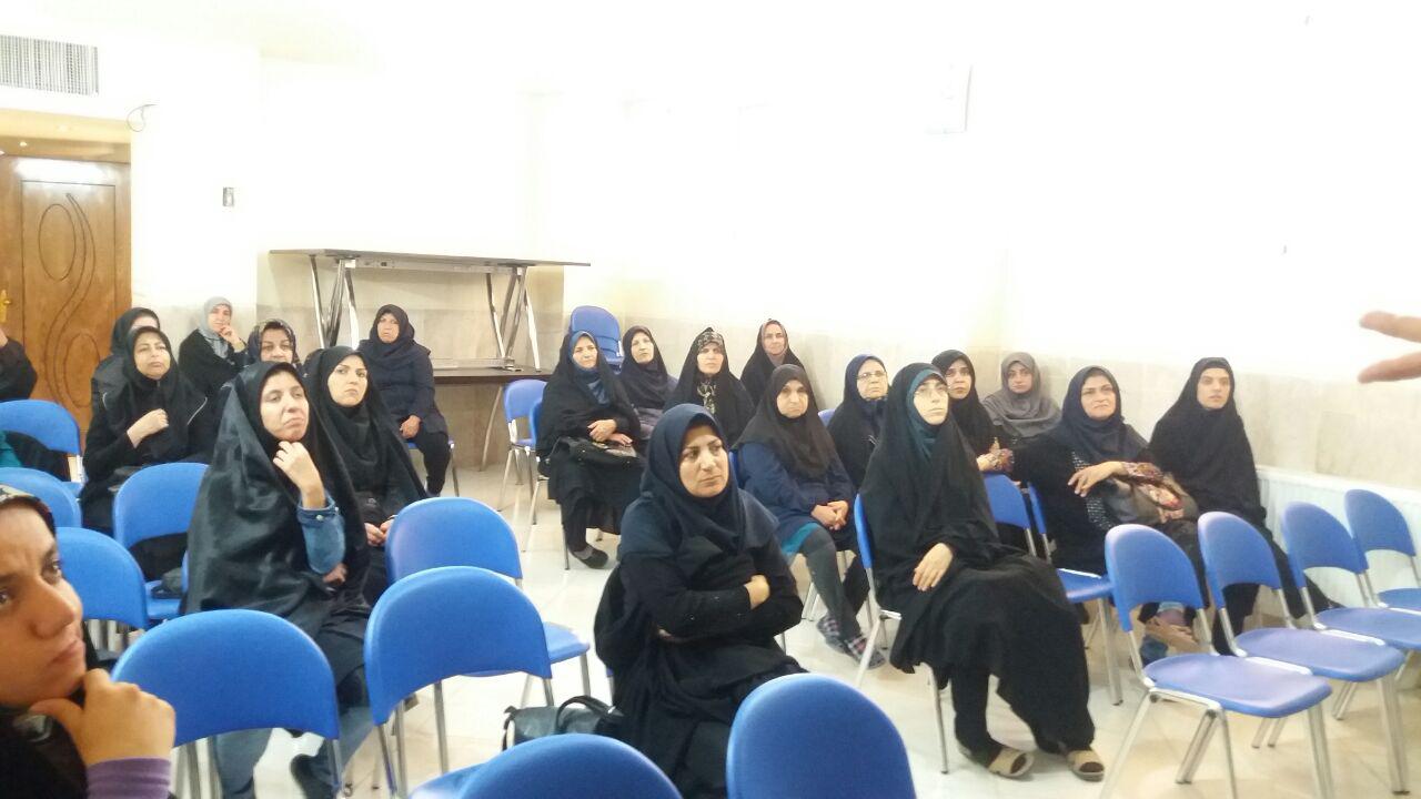 ابتکار کارشناس مرکز تخصصی نماز برای آموزش معارف نماز به ناشنوایان