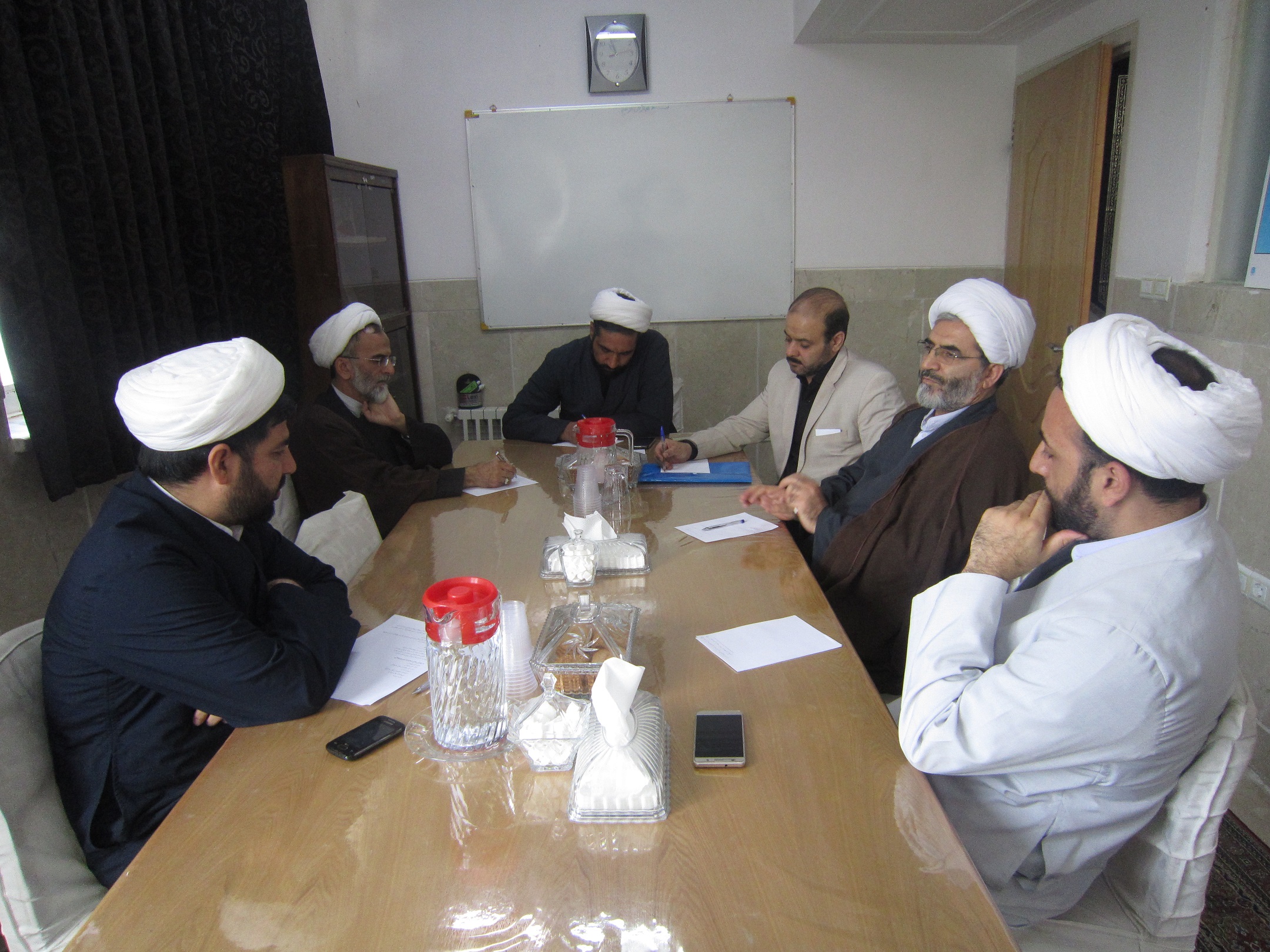 نشست معاون محترم امور فرهنگی  مجمع جهانی اهل بیت (ع) و مدیر محترم مرکز تخصصی نماز 