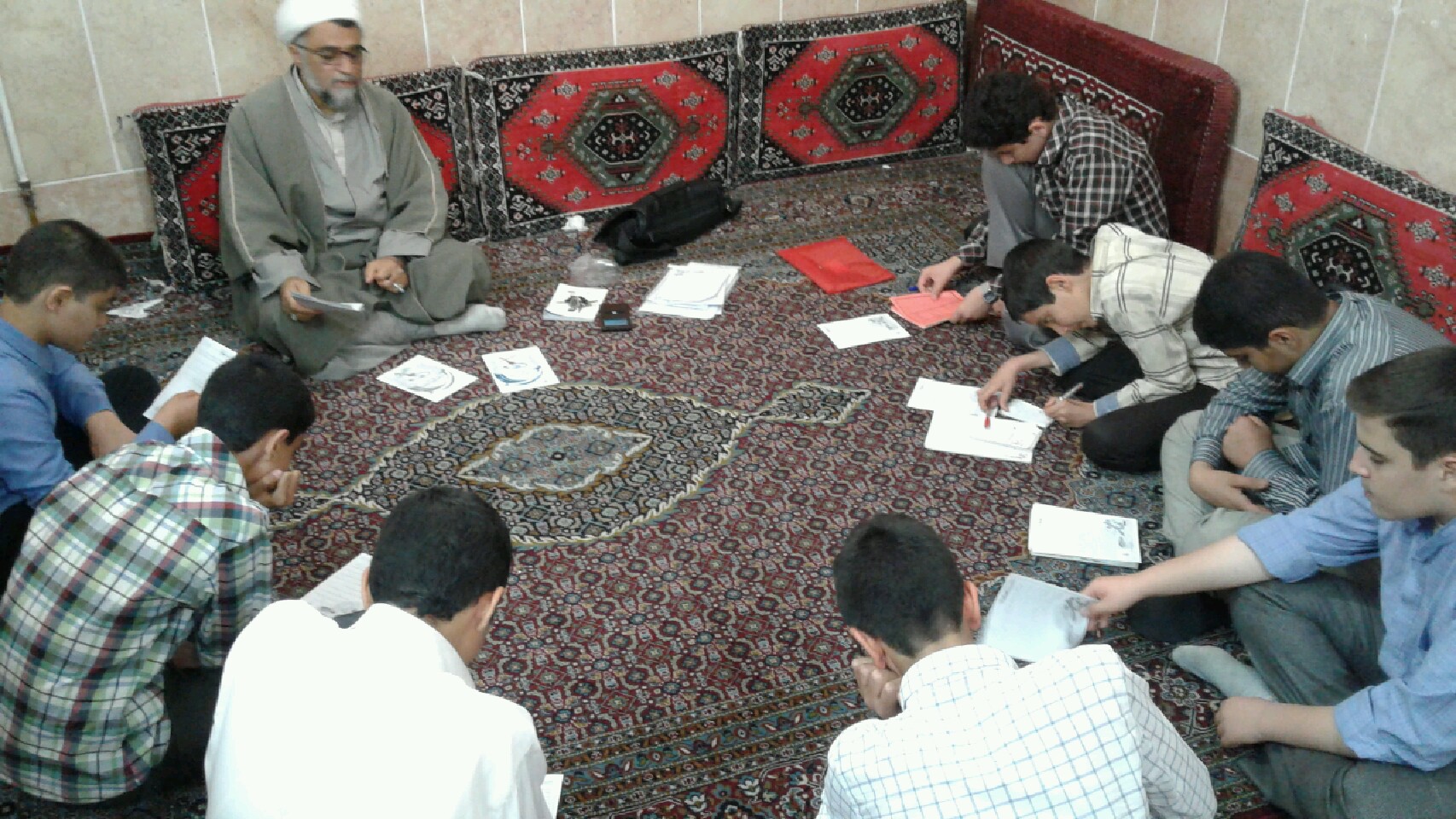 برگزاری دوره های تفکر محور نماز