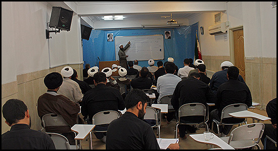 آغاز دوره آموزشی "تربیت مربی نماز"