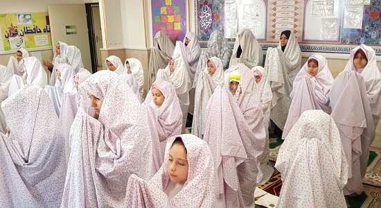 نماز از دوران‌کودکی سبب ایجاد آرامش روحی در بزرگسالی می شود