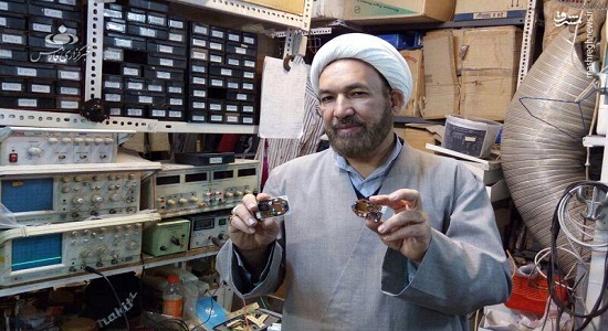 مخترعی که امام جماعت محله است