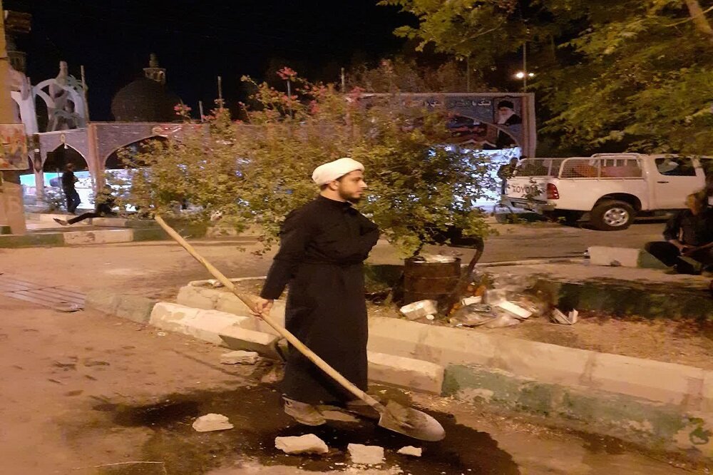 از اقامه نماز جماعت تا مشارکت فعال روحانیت و کار عمرانی در موکبها