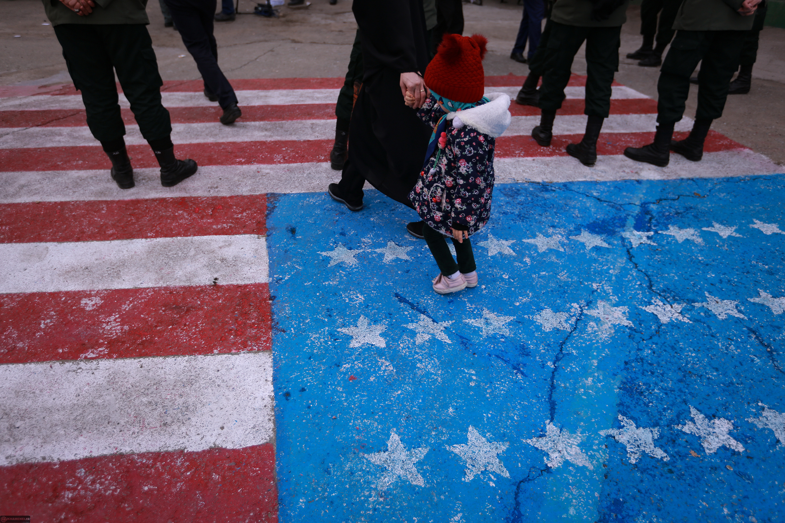 عکس هایی از خطبه نماز جمعه مقام معظم رهبری