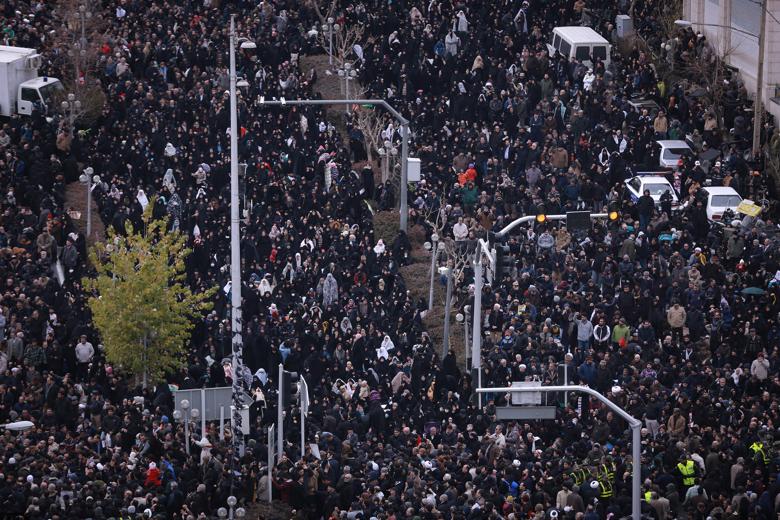 عکس هایی از خطبه نماز جمعه مقام معظم رهبری