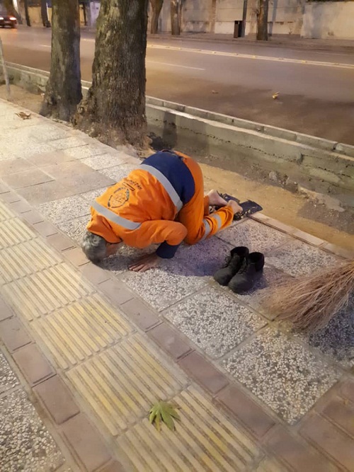 سجده‌ای مخلصانه و پاسخی عاشقانه / پاکبان شیرازی تجلیل شد