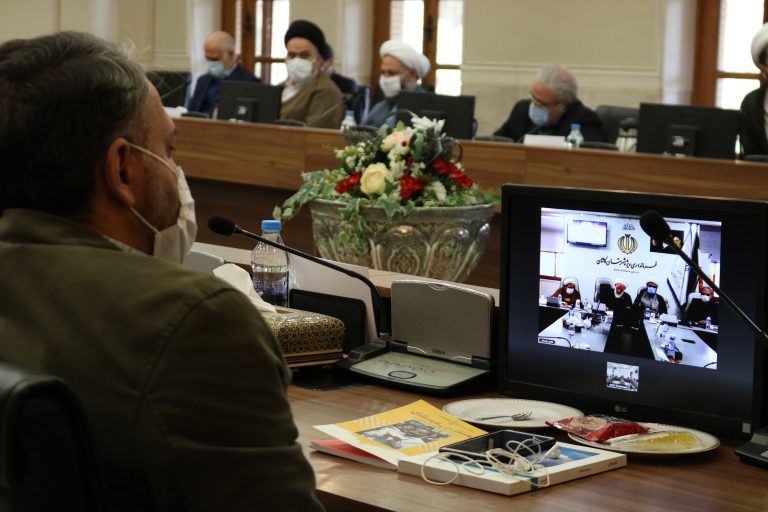 سومین اجلاس استانی نماز استان اصفهان با عنوان پیوند نماز، خانه، مدرسه و مسجد برگزار شد