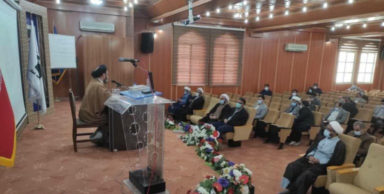 اقامه نماز در ادارات با جدیت پیگیری شود