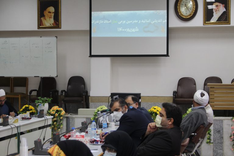 روز به روز باید برای خودسازی خود و بهره گیری از نماز تلاش مضاعفی داشته باشیم