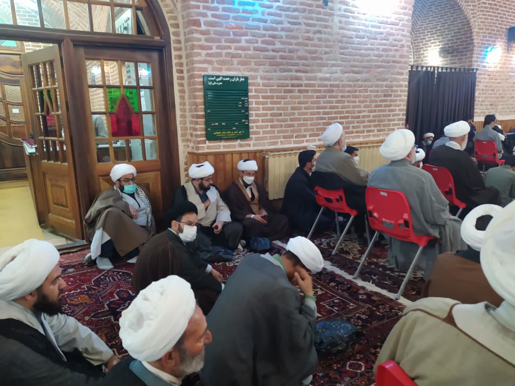 جامعه و همه مراکز آموزشی باید رنگ و بوی قرآنی داشته باشد+ تصاویر