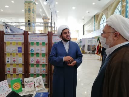 اولین نمایشگاه دستاوردهای علمی مراکز تخصصی حوزه علمیه  با حضور مرکز تخصصی نماز افتتاح شد