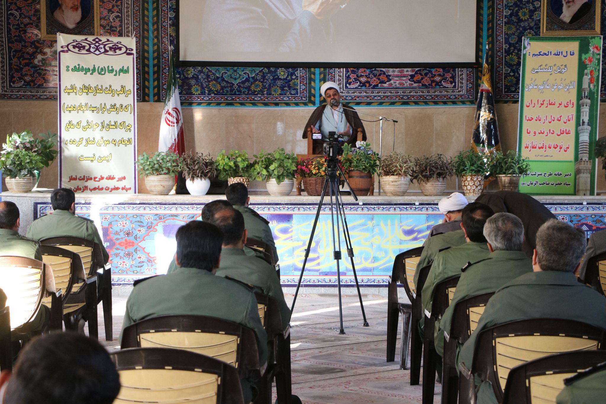 نماز نماد قدرت و اقتدار معنوی