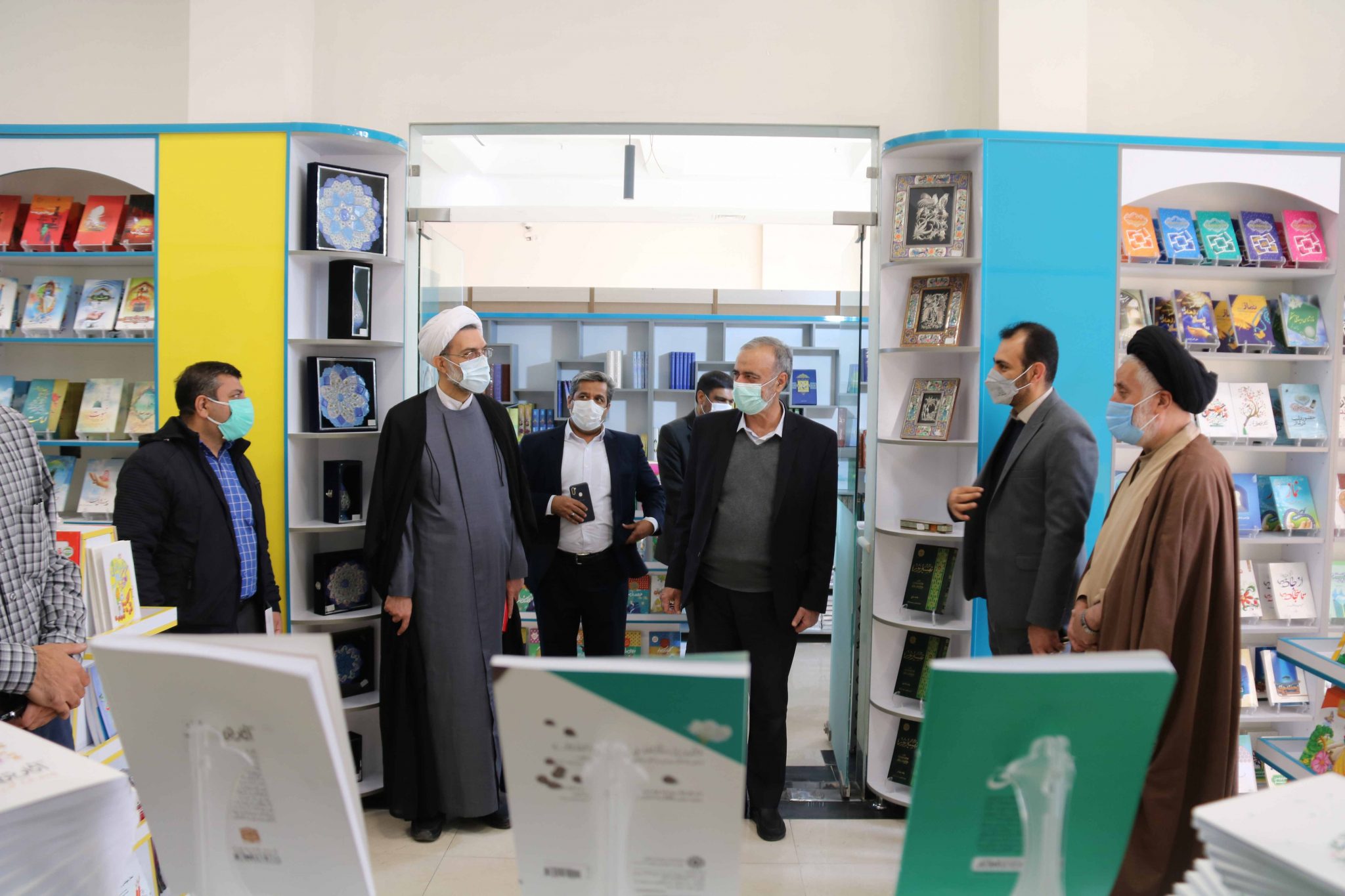کتاب های جدیدالنشر حوزه « نماز» و «مهدویت» رونمایی شد/ عکس