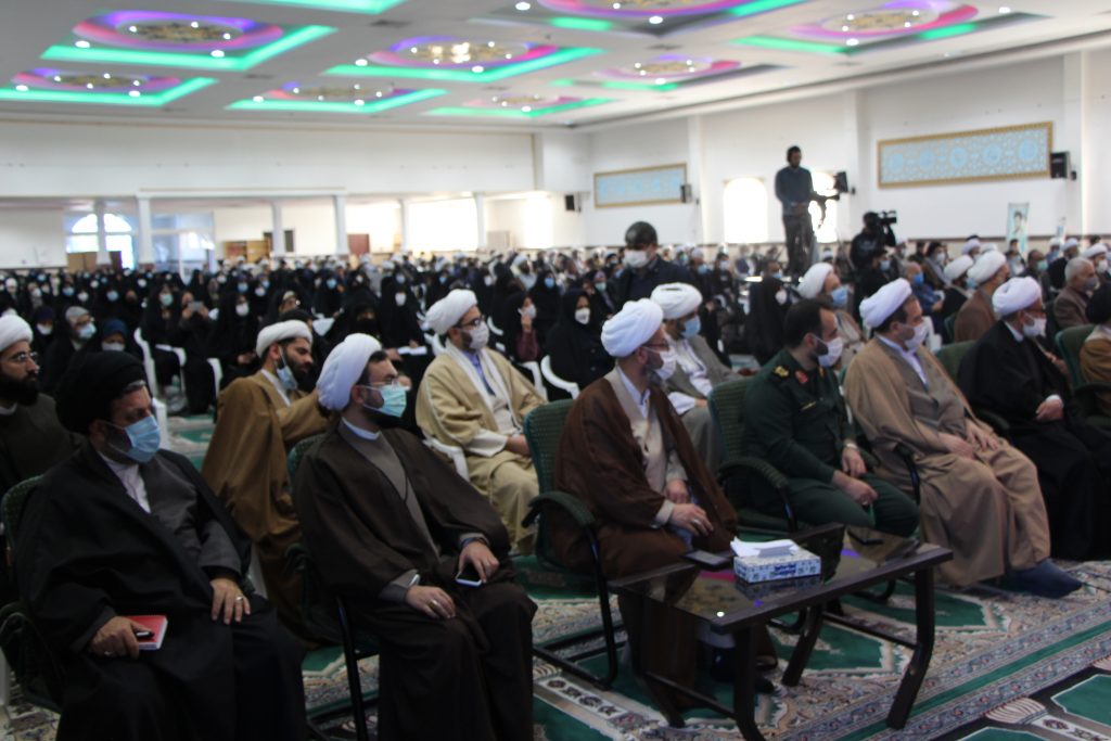 ترویج نماز در قشر دانش‌آموز جدی گرفته شود