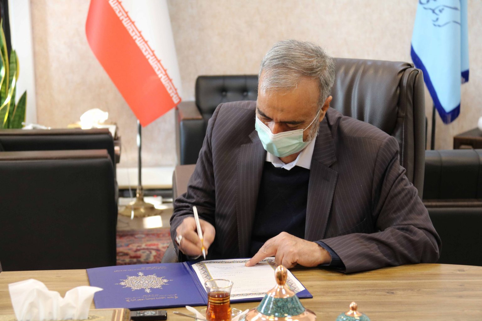 تفاهنامه همکاری فی مابین وزارت میراث فرهنگی و ستاد اقامه نماز امضا شد