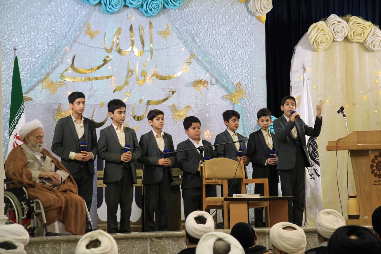 گردهمایی اساتید و مبلغان مرکز تخصصی نماز برگزار شد