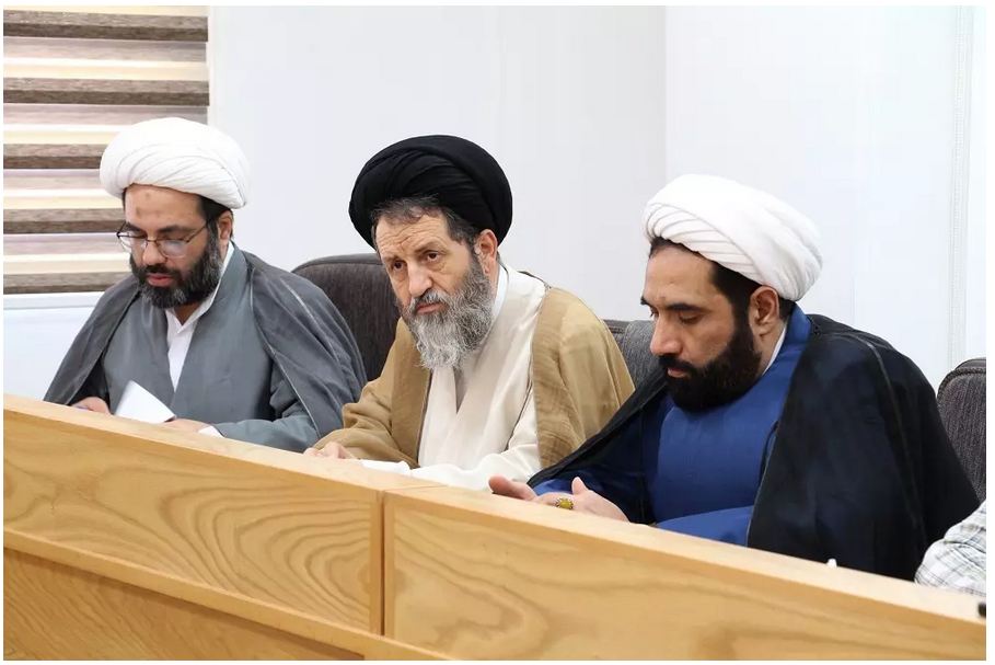 نشست ساماندهی اقامه نماز مدارس برگزار شد
